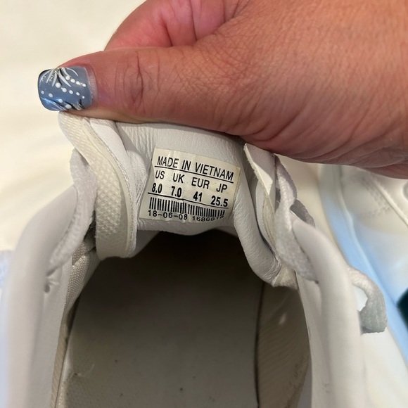 Gucci tennis shoes, not authentic - Picture 8 of 8